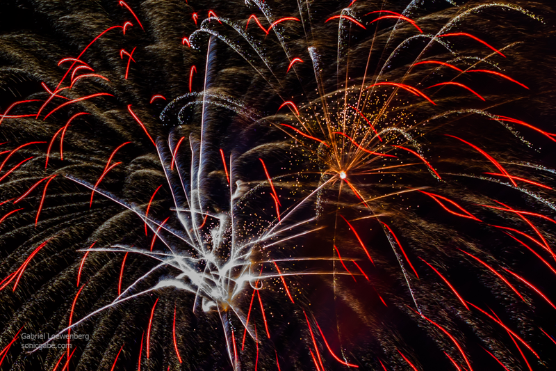 Illustration for article titled New Year’s Eve Fireworks